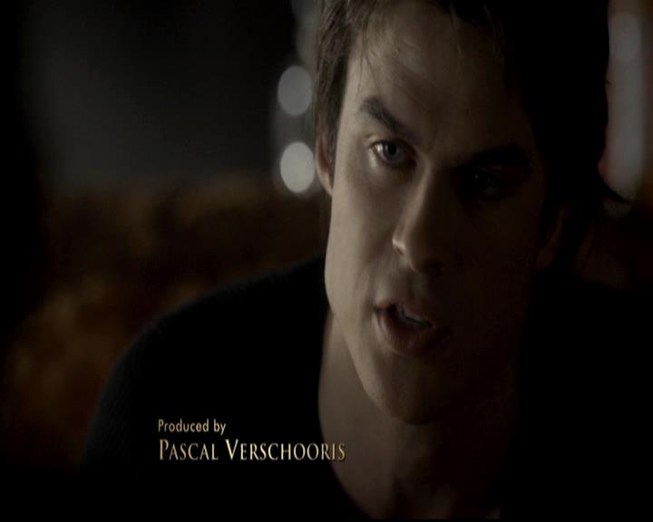 VampireDiariesWorld-dot-org_4x08WellAlwaysHaveBourbonStreet0272.jpg