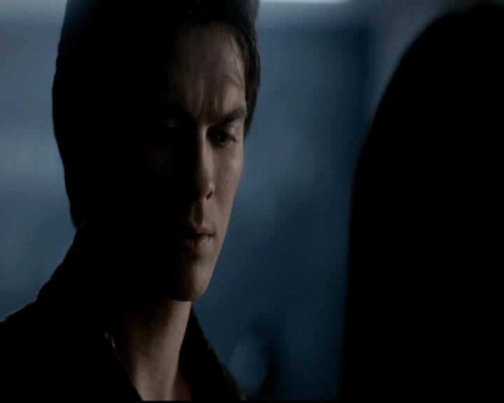 VampireDiariesWorld-dot-org_4x08WellAlwaysHaveBourbonStreet0418.jpg