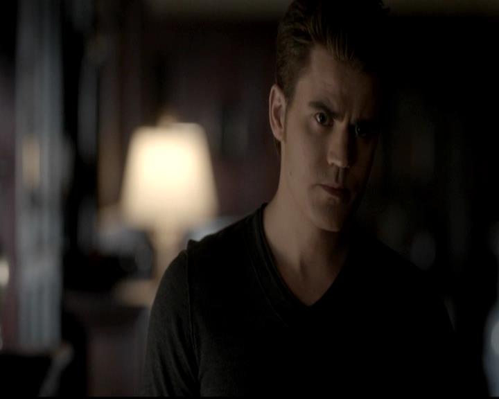 VampireDiariesWorld-dot-org_4x08WellAlwaysHaveBourbonStreet0502.jpg