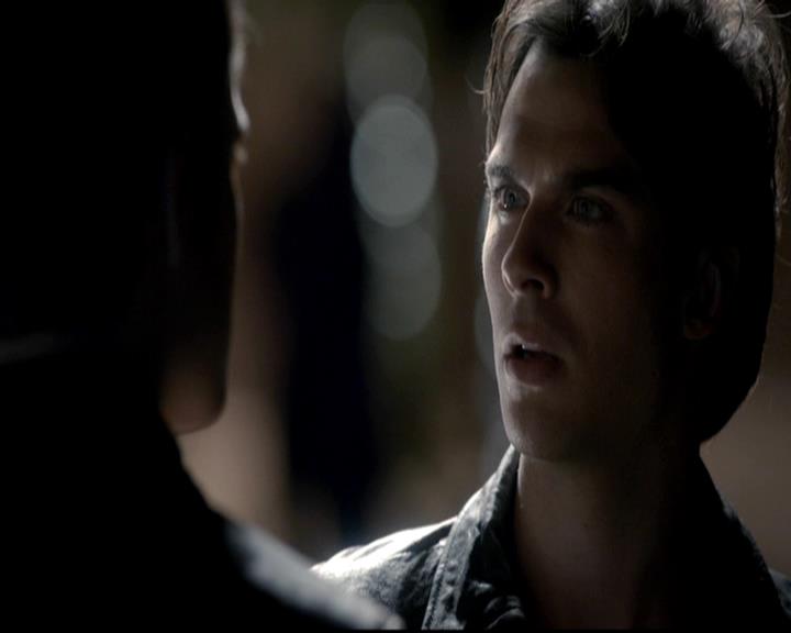 VampireDiariesWorld-dot-org_4x08WellAlwaysHaveBourbonStreet1085.jpg