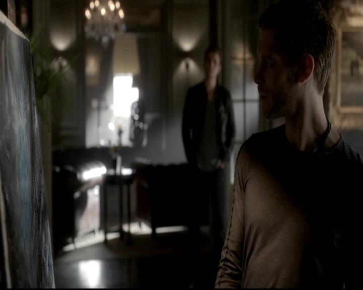 VampireDiariesWorld-dot-org_4x09OComeAllYeFaithful0123.jpg