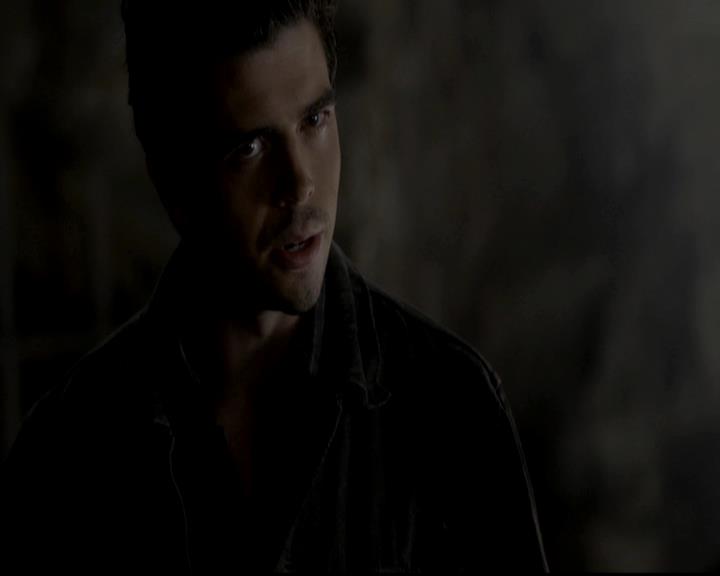 VampireDiariesWorld-dot-org_4x09OComeAllYeFaithful0245.jpg