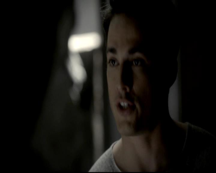 VampireDiariesWorld-dot-org_4x09OComeAllYeFaithful0252.jpg