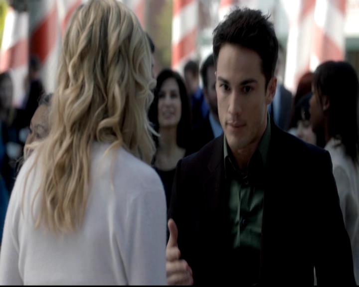 VampireDiariesWorld-dot-org_4x09OComeAllYeFaithful0268.jpg