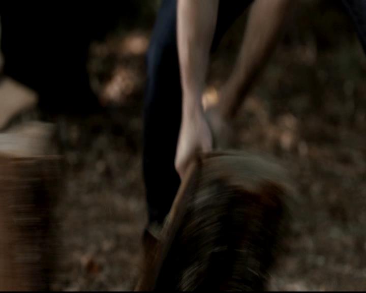 VampireDiariesWorld-dot-org_4x09OComeAllYeFaithful0312.jpg