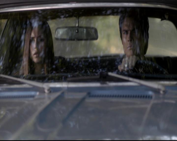 VampireDiariesWorld-dot-org_4x09OComeAllYeFaithful0338.jpg