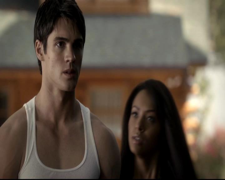 VampireDiariesWorld-dot-org_4x09OComeAllYeFaithful0359.jpg