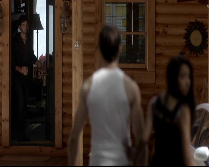 VampireDiariesWorld-dot-org_4x09OComeAllYeFaithful0365.jpg