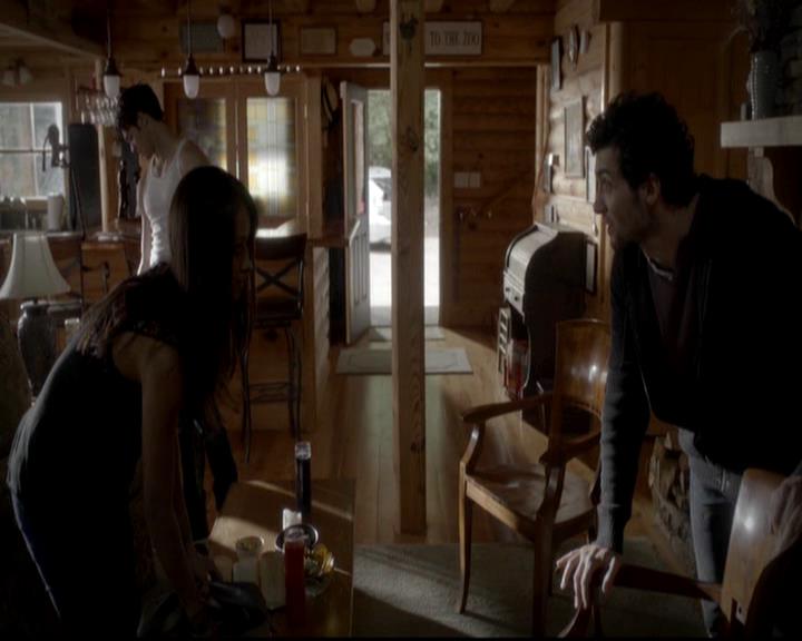 VampireDiariesWorld-dot-org_4x09OComeAllYeFaithful0376.jpg