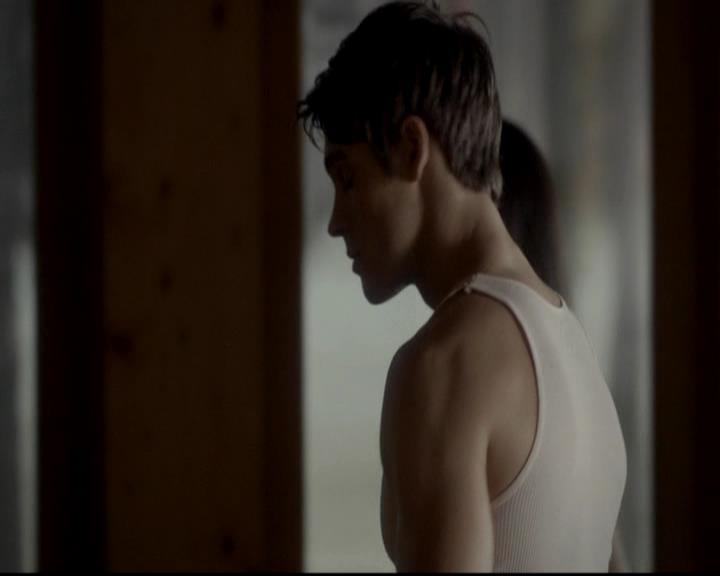 VampireDiariesWorld-dot-org_4x09OComeAllYeFaithful0379.jpg