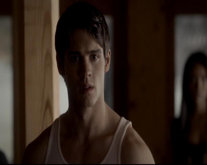 VampireDiariesWorld-dot-org_4x09OComeAllYeFaithful0391.jpg