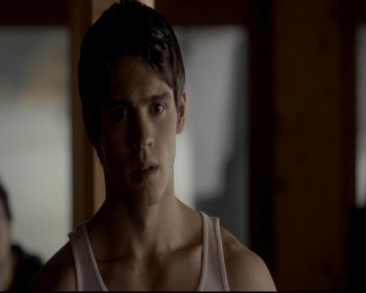 VampireDiariesWorld-dot-org_4x09OComeAllYeFaithful0392.jpg