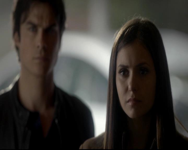 VampireDiariesWorld-dot-org_4x09OComeAllYeFaithful0394.jpg