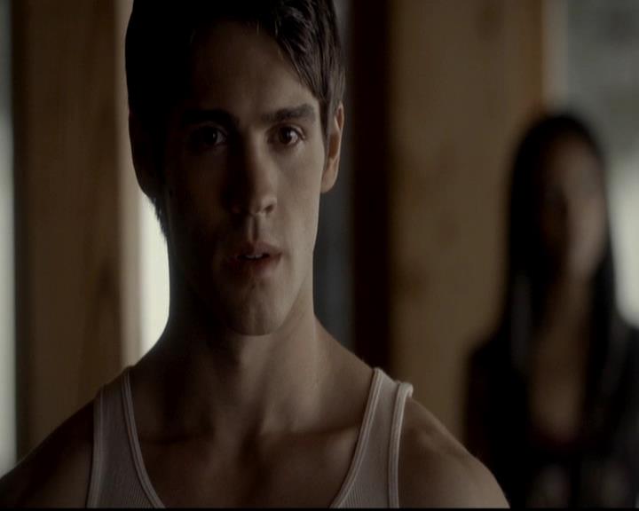 VampireDiariesWorld-dot-org_4x09OComeAllYeFaithful0402.jpg