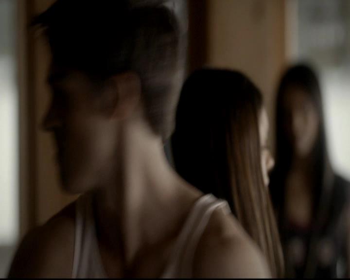 VampireDiariesWorld-dot-org_4x09OComeAllYeFaithful0417.jpg