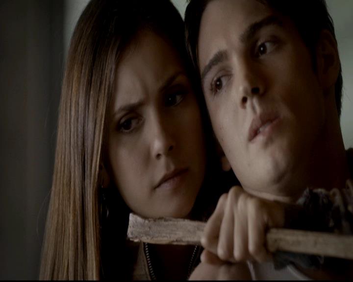 VampireDiariesWorld-dot-org_4x09OComeAllYeFaithful0424.jpg