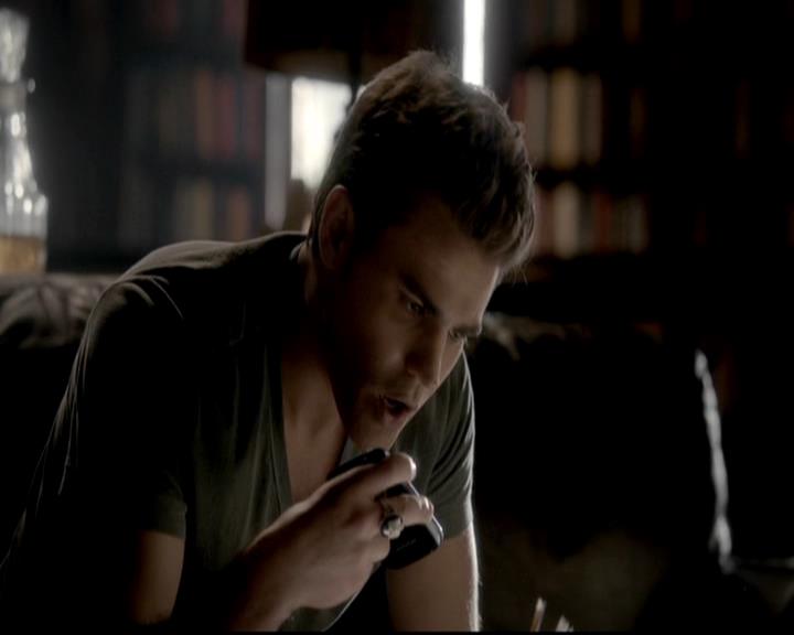 VampireDiariesWorld-dot-org_4x09OComeAllYeFaithful0455.jpg