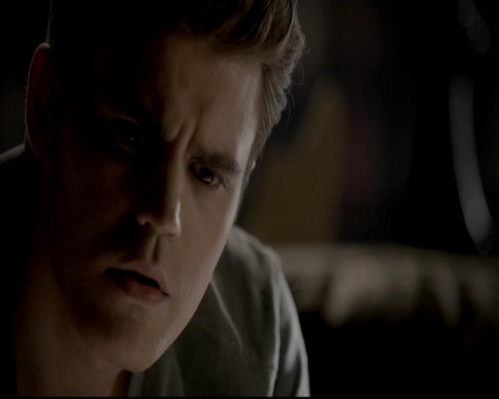 VampireDiariesWorld-dot-org_4x09OComeAllYeFaithful0478.jpg