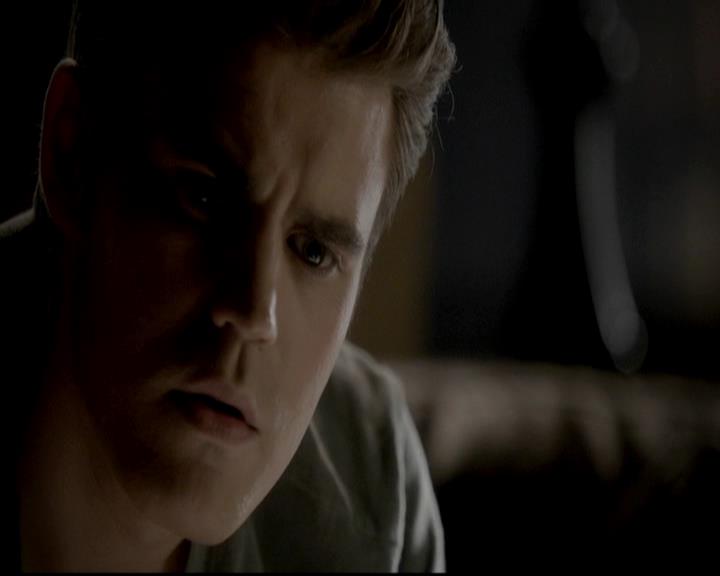 VampireDiariesWorld-dot-org_4x09OComeAllYeFaithful0480.jpg