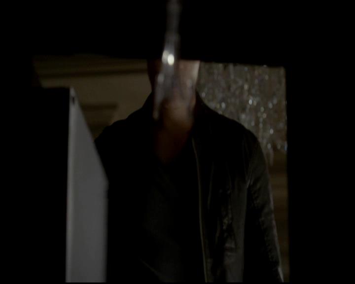 VampireDiariesWorld-dot-org_4x09OComeAllYeFaithful0570.jpg