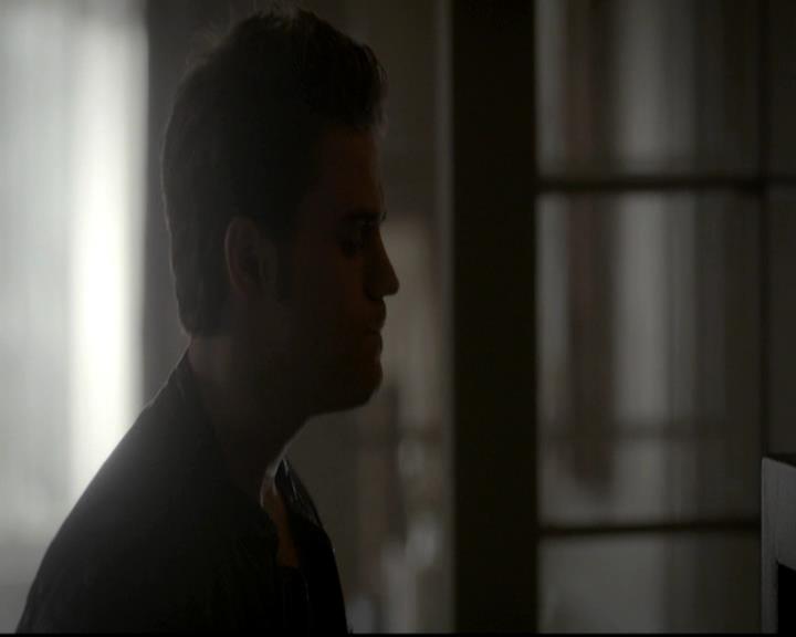 VampireDiariesWorld-dot-org_4x09OComeAllYeFaithful0575.jpg