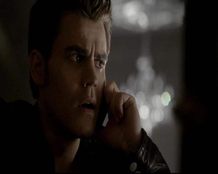 VampireDiariesWorld-dot-org_4x09OComeAllYeFaithful0602.jpg