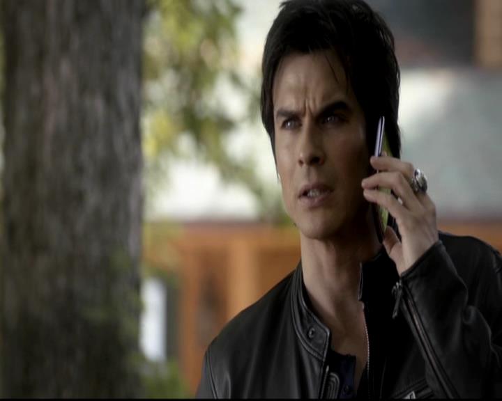 VampireDiariesWorld-dot-org_4x09OComeAllYeFaithful0612.jpg