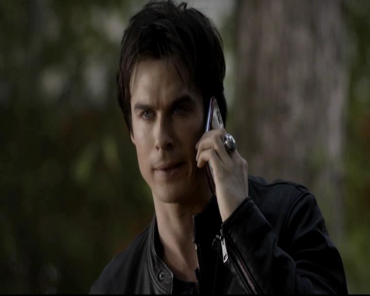 VampireDiariesWorld-dot-org_4x09OComeAllYeFaithful0627.jpg