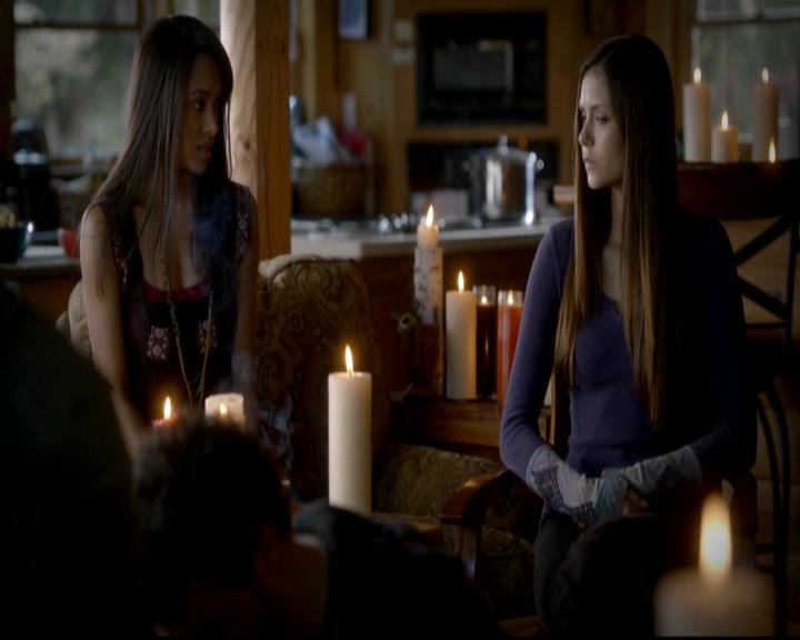 VampireDiariesWorld-dot-org_4x09OComeAllYeFaithful0647.jpg