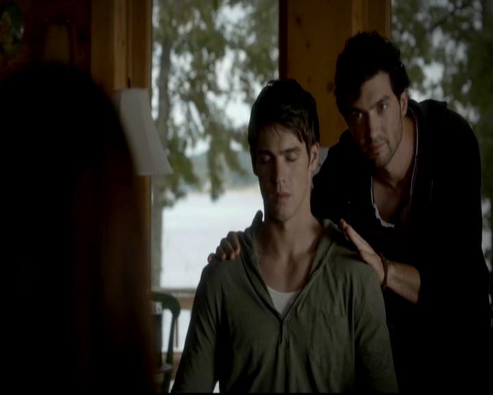 VampireDiariesWorld-dot-org_4x09OComeAllYeFaithful0654.jpg