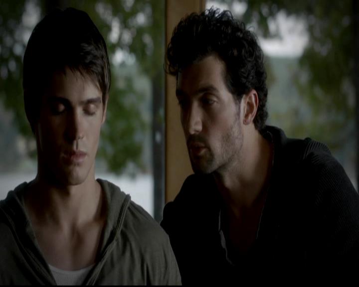 VampireDiariesWorld-dot-org_4x09OComeAllYeFaithful0670.jpg