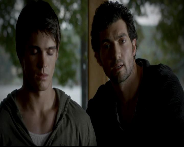 VampireDiariesWorld-dot-org_4x09OComeAllYeFaithful0671.jpg