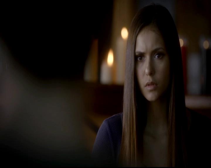 VampireDiariesWorld-dot-org_4x09OComeAllYeFaithful0674.jpg