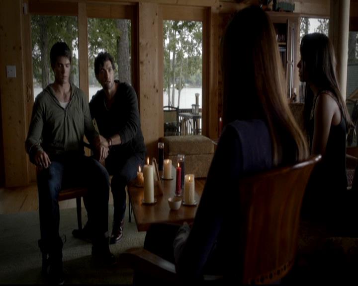 VampireDiariesWorld-dot-org_4x09OComeAllYeFaithful0676.jpg