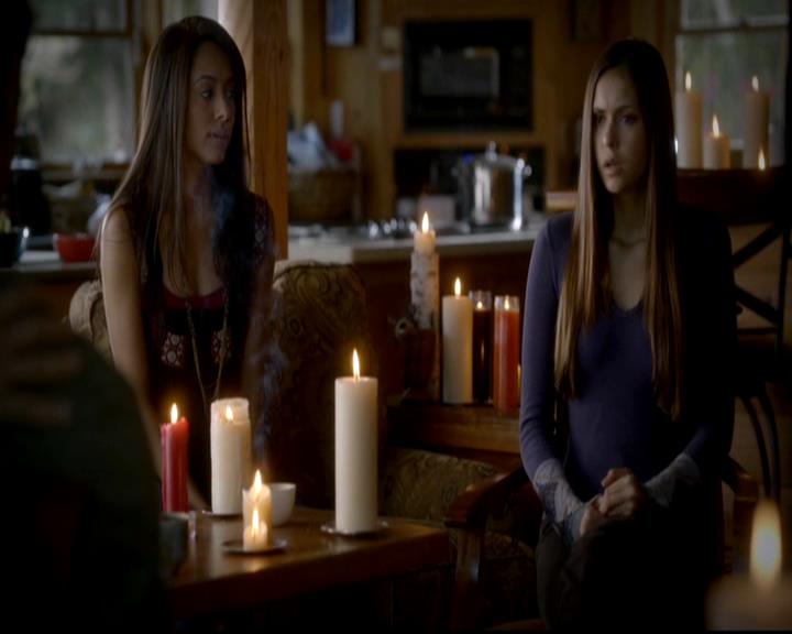 VampireDiariesWorld-dot-org_4x09OComeAllYeFaithful0680.jpg