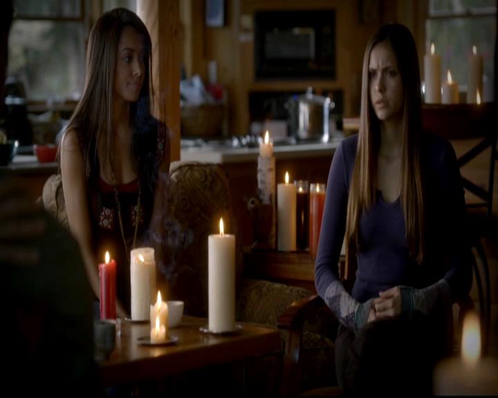 VampireDiariesWorld-dot-org_4x09OComeAllYeFaithful0681.jpg