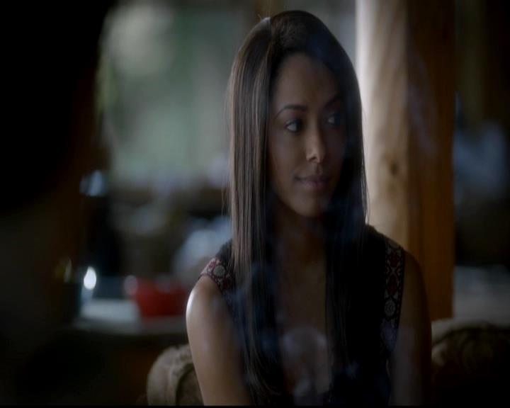 VampireDiariesWorld-dot-org_4x09OComeAllYeFaithful0708.jpg