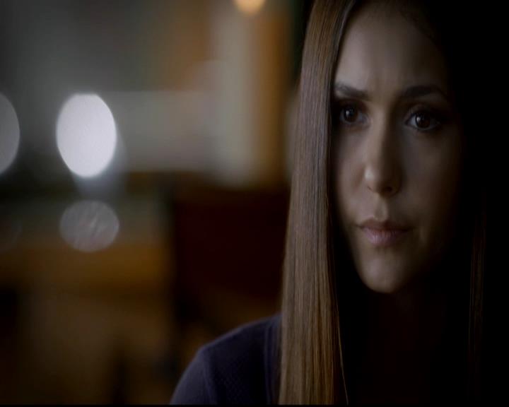 VampireDiariesWorld-dot-org_4x09OComeAllYeFaithful0723.jpg