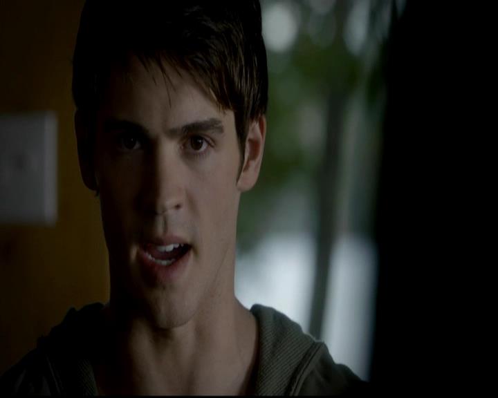 VampireDiariesWorld-dot-org_4x09OComeAllYeFaithful0741.jpg