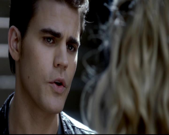 VampireDiariesWorld-dot-org_4x09OComeAllYeFaithful0765.jpg