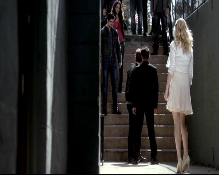 VampireDiariesWorld-dot-org_4x09OComeAllYeFaithful0813.jpg