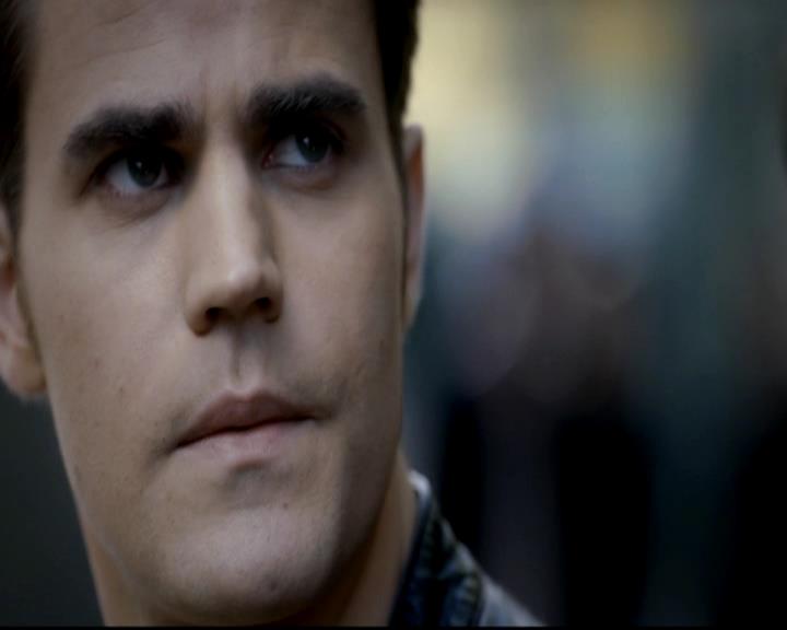 VampireDiariesWorld-dot-org_4x09OComeAllYeFaithful0821.jpg