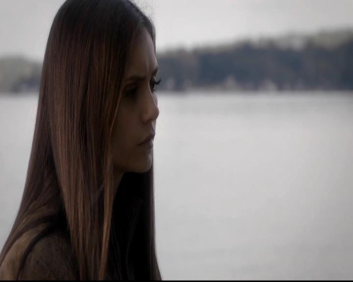 VampireDiariesWorld-dot-org_4x09OComeAllYeFaithful0826.jpg