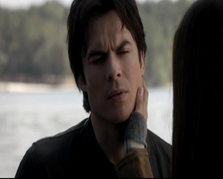 VampireDiariesWorld-dot-org_4x09OComeAllYeFaithful0875.jpg