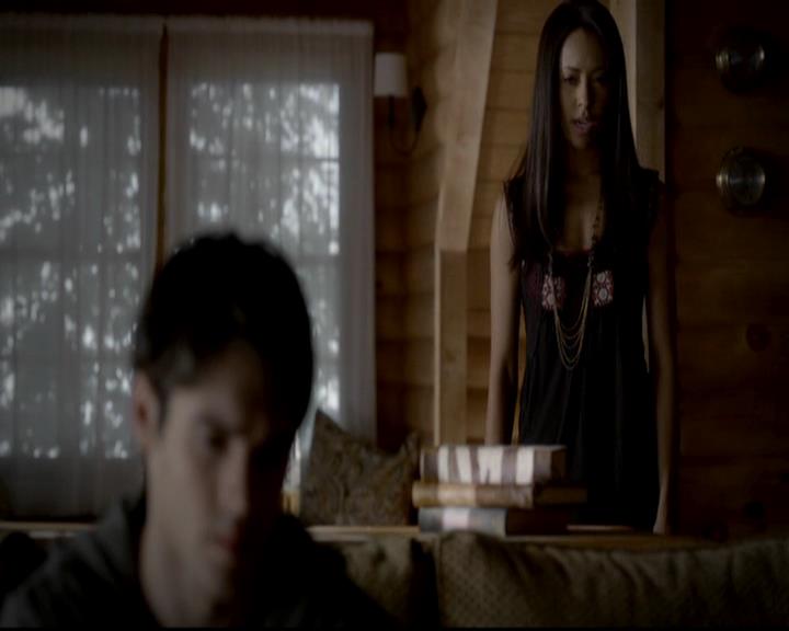 VampireDiariesWorld-dot-org_4x09OComeAllYeFaithful0917.jpg