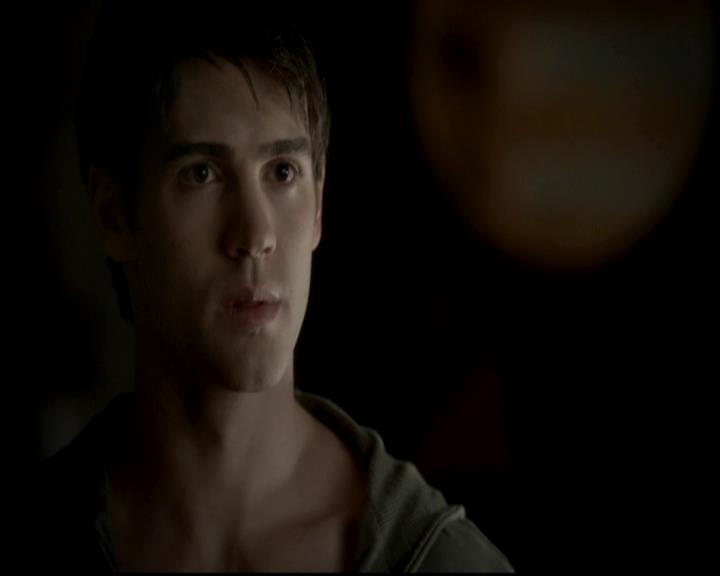 VampireDiariesWorld-dot-org_4x09OComeAllYeFaithful0927.jpg