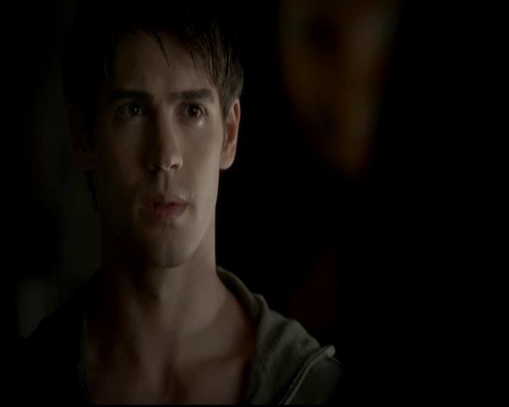 VampireDiariesWorld-dot-org_4x09OComeAllYeFaithful0932.jpg