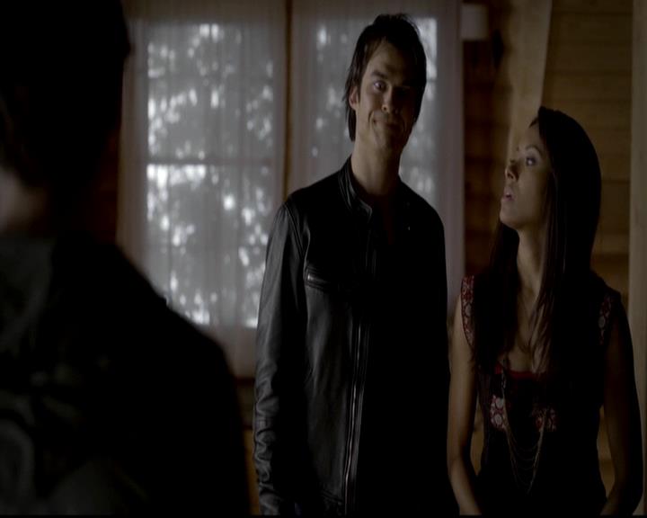 VampireDiariesWorld-dot-org_4x09OComeAllYeFaithful0948.jpg