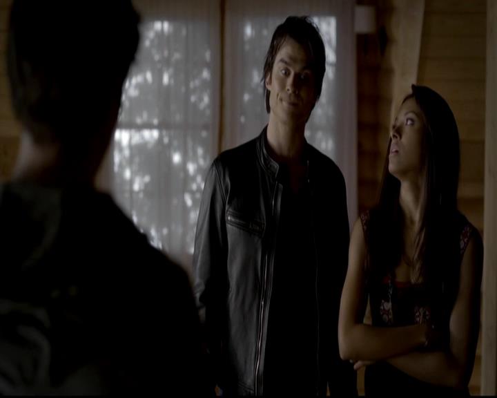 VampireDiariesWorld-dot-org_4x09OComeAllYeFaithful0949.jpg