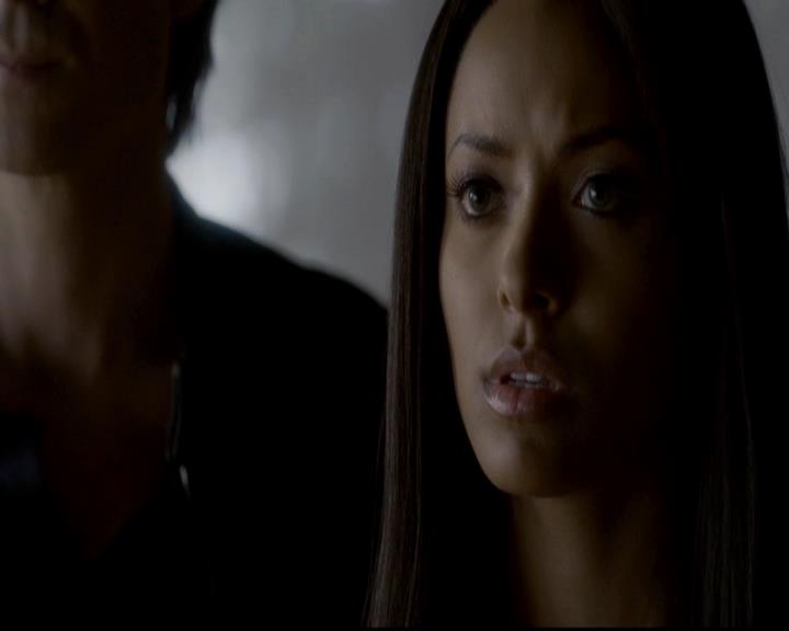 VampireDiariesWorld-dot-org_4x09OComeAllYeFaithful0952.jpg